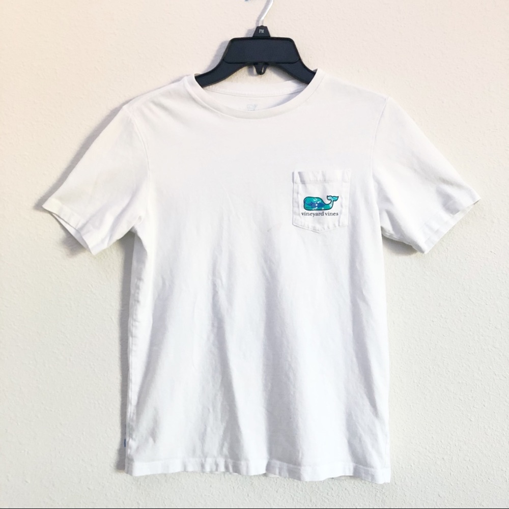 boys’ white vineyard vines short sleeve t-shirt